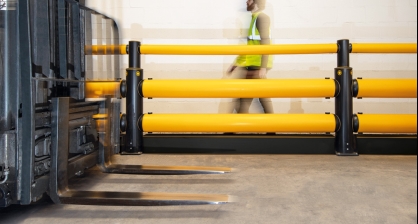 Bezpečnostné zábrany: 3 jednoduché kroky na rýchle zvýšenie bezpečnosti a výkonu skladu