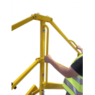 Dvojsegmentová zdvihacia brána na rampu – oceľ, š. 2000 mm, svetlá š. 1500 mm