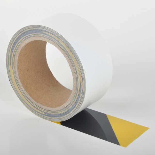 Extra tenká podlahová páska odolná proti znečisteniu WT-5229, permanentná – polyester, žlto-čierna, 50 mm × 15 m