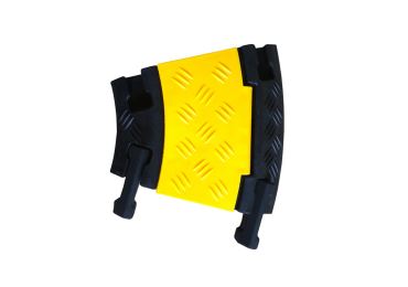 Káblový prejazd, most 1 t, rohový diel 30° – 250×50 mm, žlto-čierna