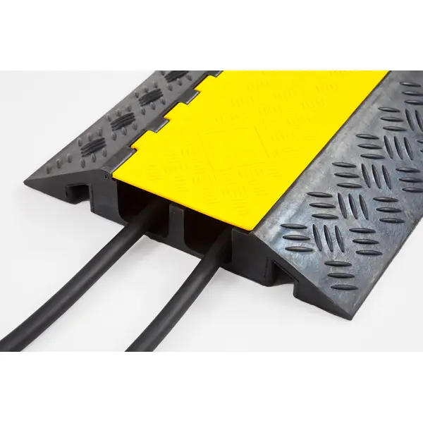 Káblový prejazd, most 15 t – 1000×250×50 mm, žlto-čierna