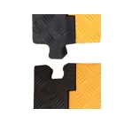 Káblový prejazd, most 20 t – 900×500×70 mm, žlto-čierna