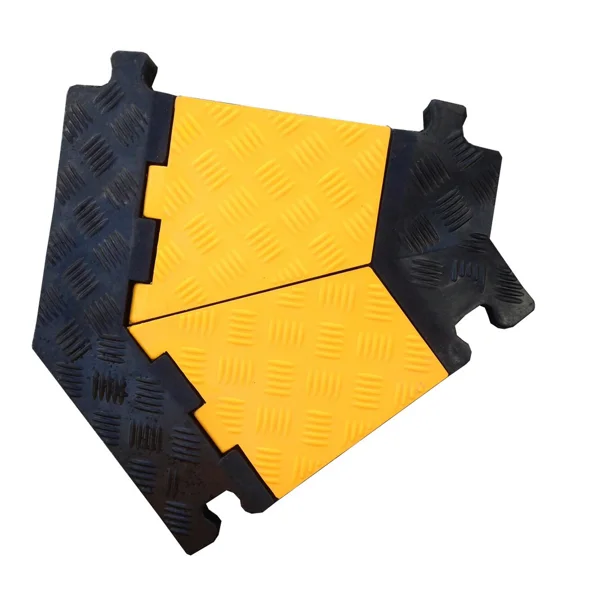 Káblový prejazd, most 20 t, rohový diel 30° – 170×500×45 mm, žlto-čierna