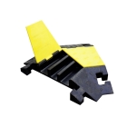 Káblový prejazd, most 20 t, rohový diel 30° –  600×500×70 mm, žlto-čierna