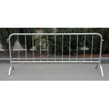 Mobilná kovová zábrana CLASSIC BARRIER – dĺžka 300 cm, profil 28