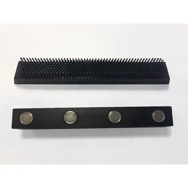 Mobilný magnetický nárazník pre manipulačnú techniku s gumovými štetinami – 400×50×50 mm