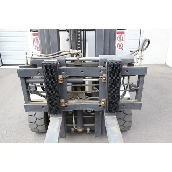 Mobilný magnetický nárazník pre manipulačnú techniku s gumovými štetinami – 400×50×50 mm