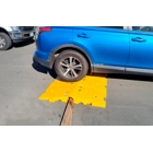 Modulárny káblový prejazd, most – nosnosť 44 t, 1270×457×120 mm, žltá