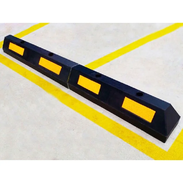 Modulárny parkovací doraz pre automobily s reflexnými pruhmi, priechodný diel – 610×145×120 mm, čierno-žltá