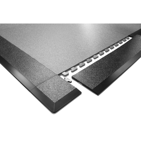 Nábehová lišta-roh StandardRecycled z recyklovaného PVC – 100×100×3-6 mm, zdrsnený povrch, sivá