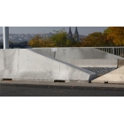Obojstranné cestné betónové zvodidlo TYP120, skrátené – priebežný diel, 2000×695×1200 mm