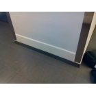 Okopová doska WallProtec Hygienic so skosenou hranou – plast, biela/mliečna, 2000×195 mm (2×/2×)