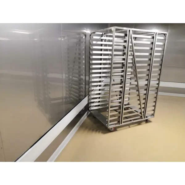 Okopová doska WallProtec Hygienic so skosenou hranou – plast, biela/mliečna, 2000×195 mm (2×/–)