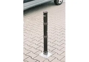 Ozdobný stĺpik ANTIK – kov, čierno-medená, 900 mm, pevný s doskou