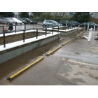 Parkovací doraz pre osobné automobily a dodávky WheelStop 1000 – 1000×140×80 mm, žlto-čierna