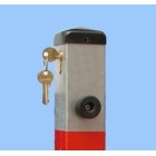 Parkovací stĺpik BASIC – oceľ, strieborno-červená, 800 mm, sklopný, zámok FAB