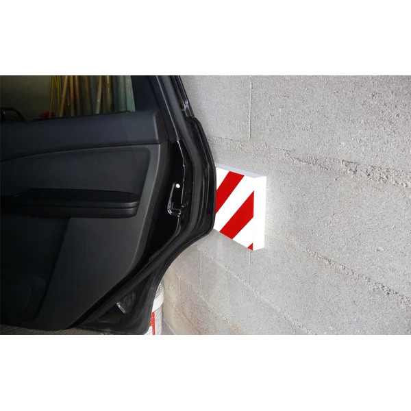 Penový ochranný varovný samolepiaci profil SoftBumpers – 350×80 mm, červeno-biela