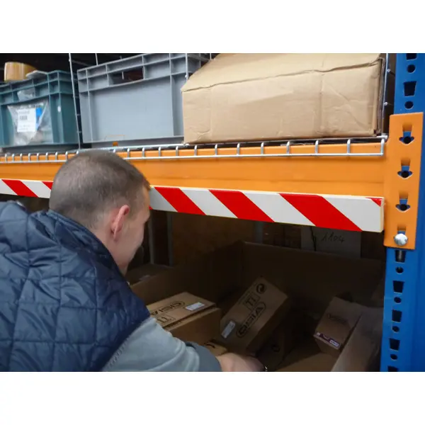 Penový ochranný varovný samolepiaci profil SoftBumpers – 5000×60 mm, červeno-biela