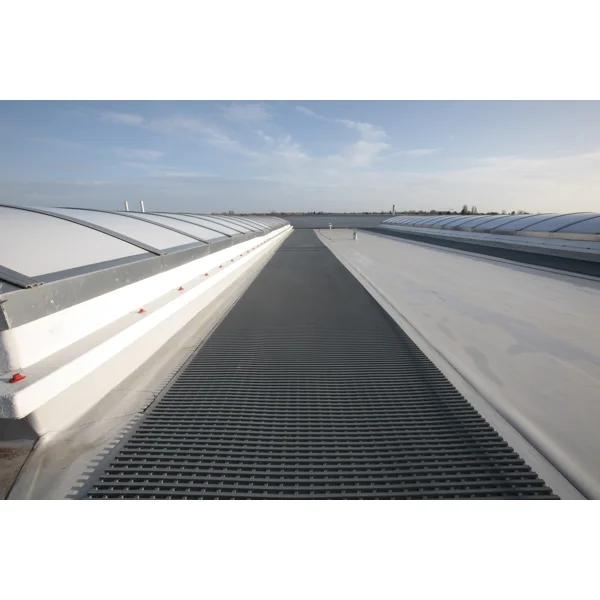 Pochozia rohož na ploché strechy Mats4Roof – PVC, 1220×14 mm, rolka 10 m, čierna