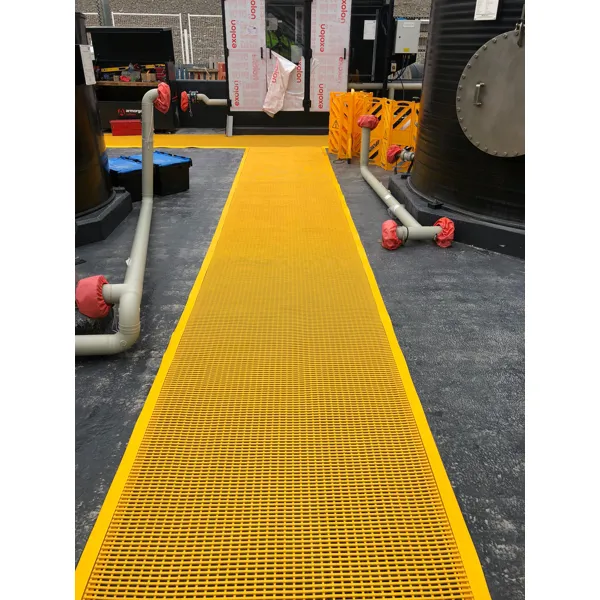 Pochozia rohož na ploché strechy Mats4Roof – PVC, 1220×14 mm, rolka 10 m, žltá