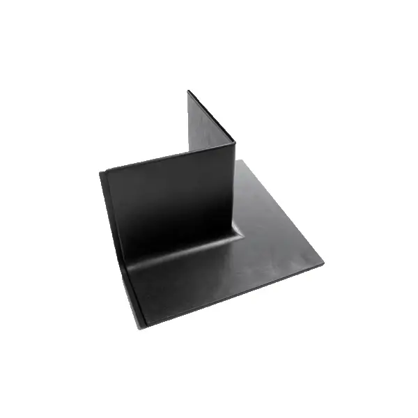 Profil. soklová lišta–vonkajší roh StandardRecycled z recyklovaného PVC – 100×160×6 mm, hladký povrch, čierna