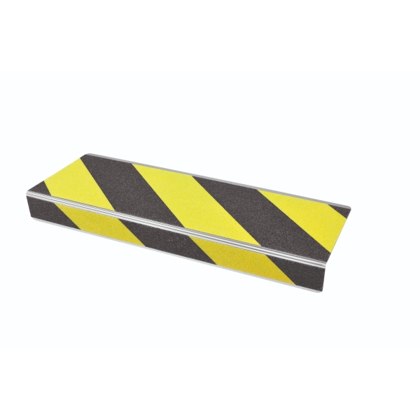 Protišmykový profil na schodové hrany WT-5409 – minerálny granulát v syntetickej živici, žluto-čierna, 600×31×106 mm