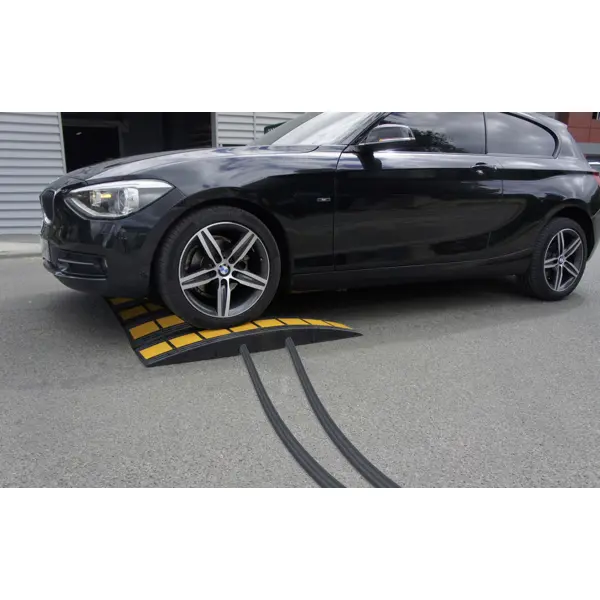 Retardér – káblový prejazd 15 km/h, 40 t, koncový diel – 950×475×70 mm, čierna