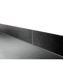 Soklová lišta StandardRecycled z recyklovaného PVC – 1000×80×10 mm, hladký povrch, čierna