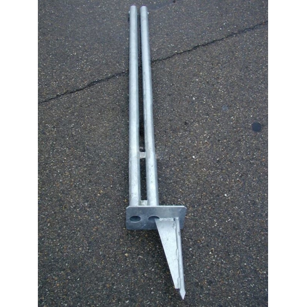 Stĺpik koncový pre snehovú zábranu Maibach typ B – v.1300 mm, vrátane kolíkov a káblov