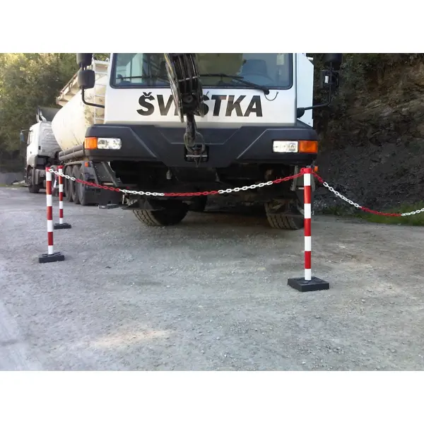 Zahradzovací stlpik Economic s hranatou podstavou, červeno-biela